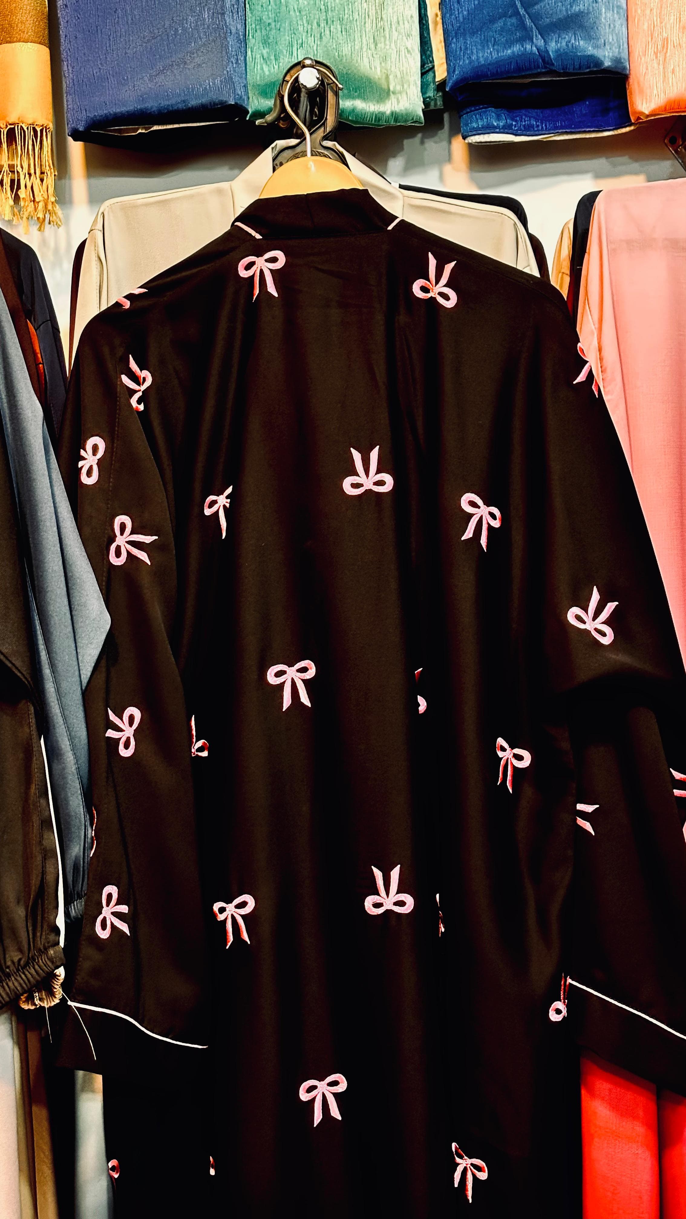 Women's Black Abaya with Pink Bow Embroidery and Matching Scarf – Stylish and Elegant image 2